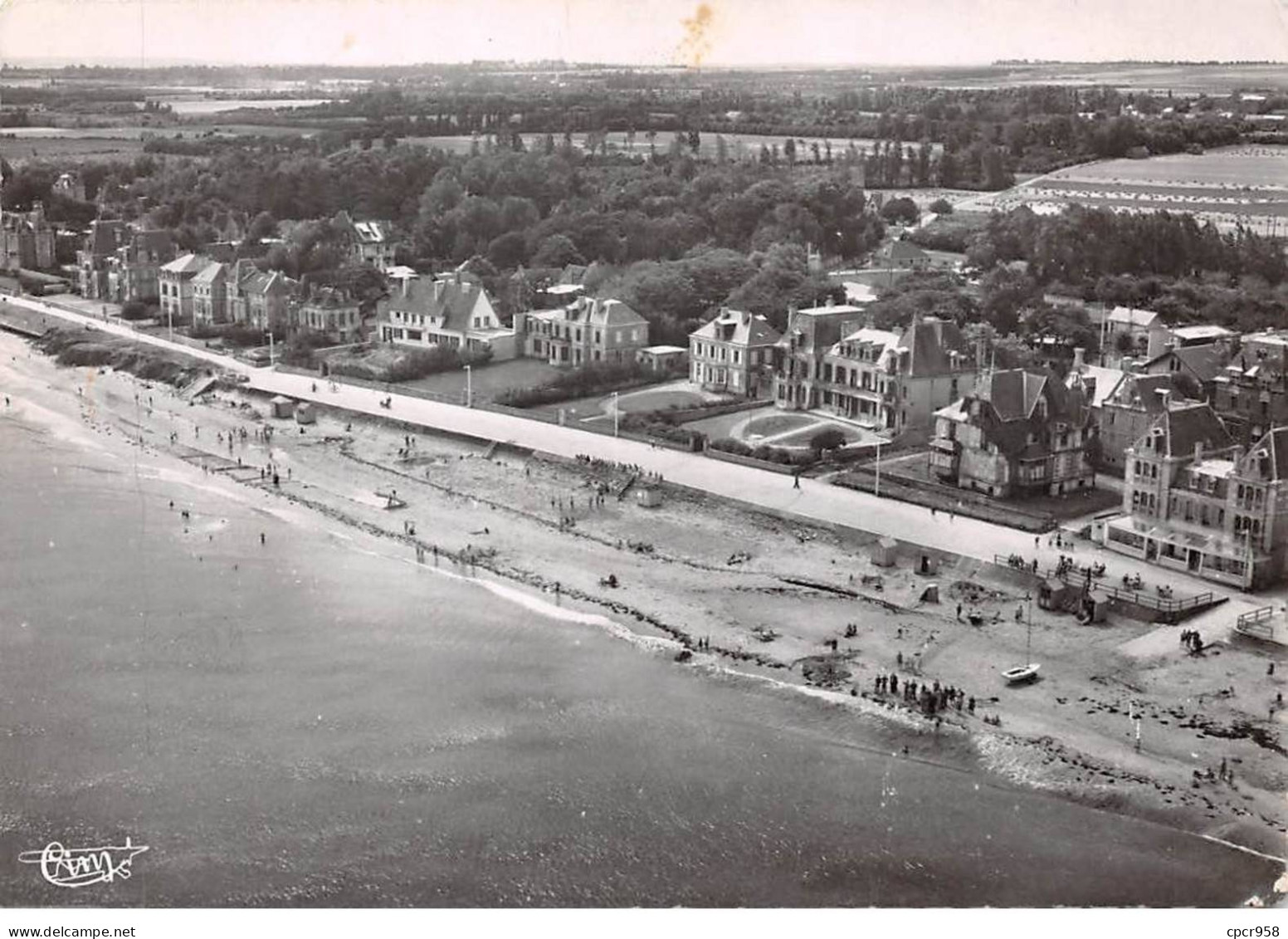 14 . N° Kri10213 . Lion Sur Mer . Vue Aerienne . N° 20935. Edition Cim. Cpsm 10X15 Cm . - Other & Unclassified