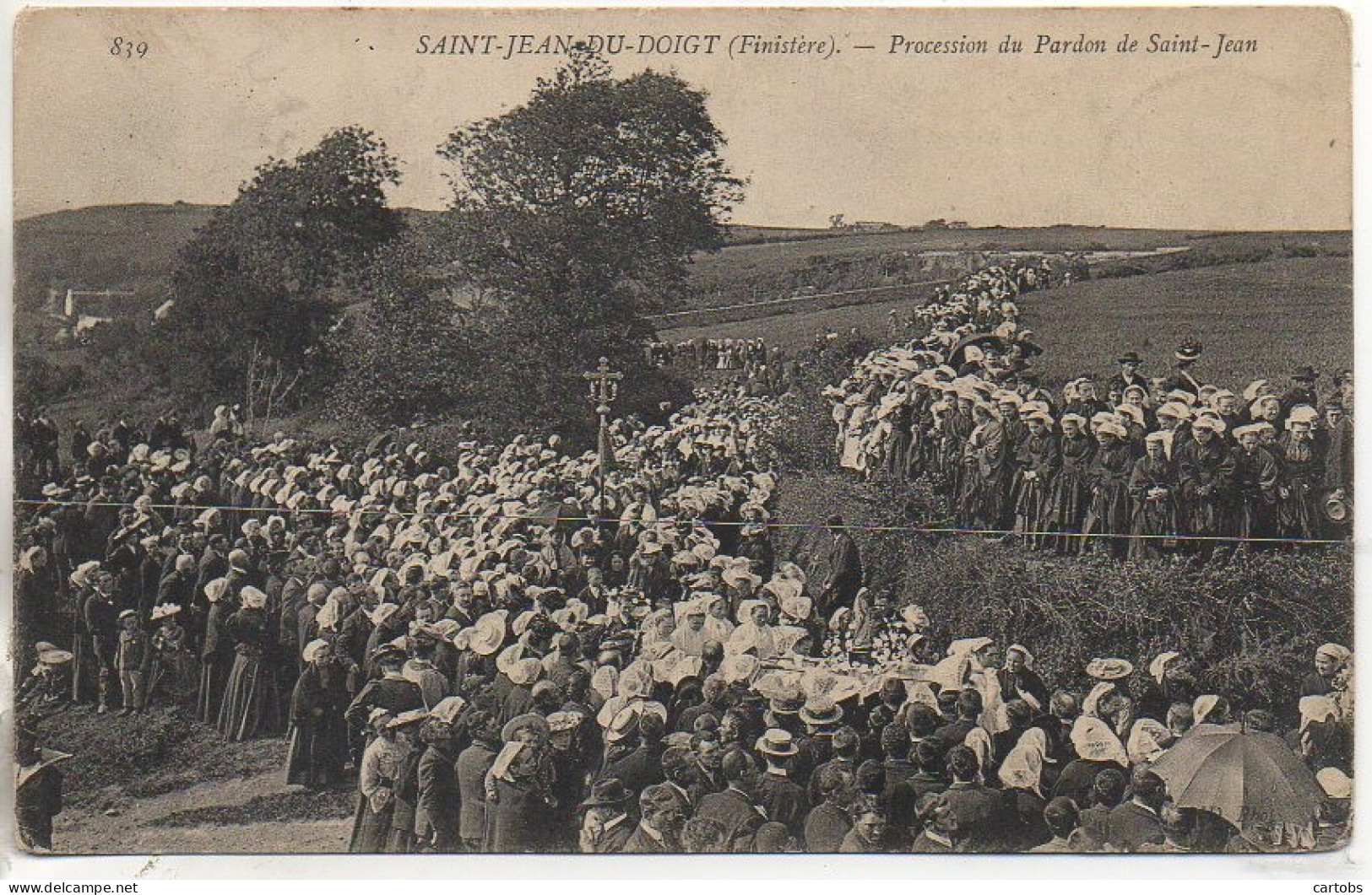 29 SAINT-JEAN-du-DOIGT - Procession Du Pardon De Saint-Jean - Saint-Jean-du-Doigt