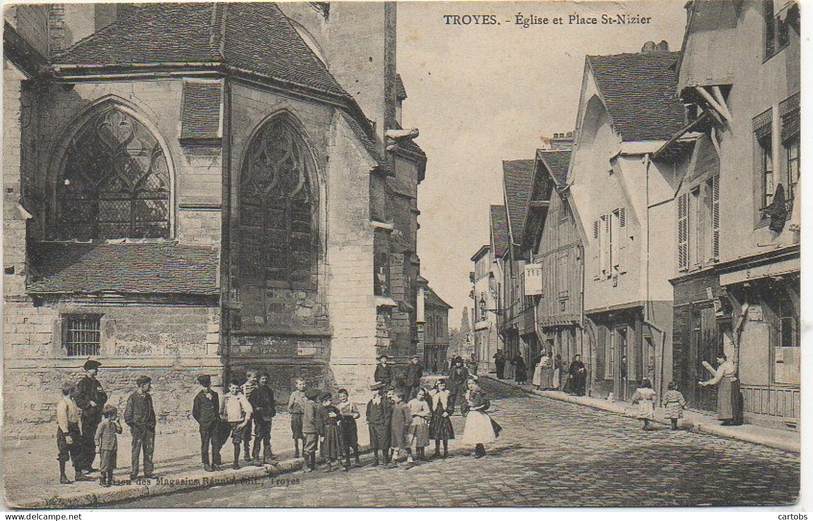 10 TROYES   Eglise Et Place St-Nizier - Troyes