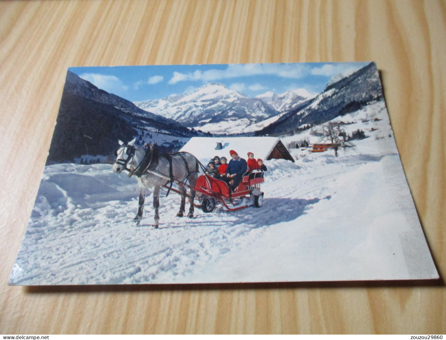 Châtel (74).La Promenade En Traîneau Face à La Vallée D'Abondance - Carte Animée. - Châtel