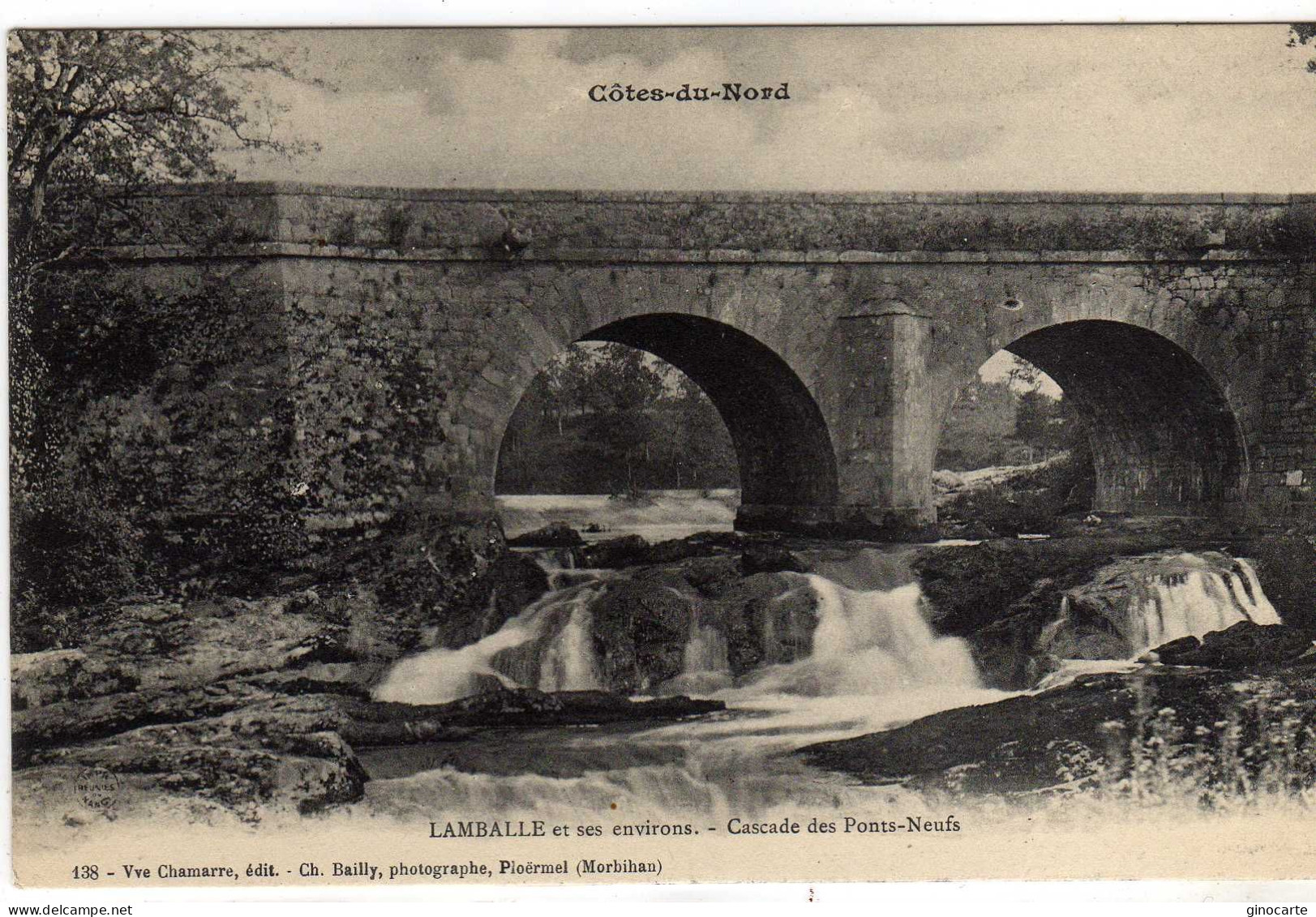 Lamballe Cascade Des Ponts Neufs - Lamballe