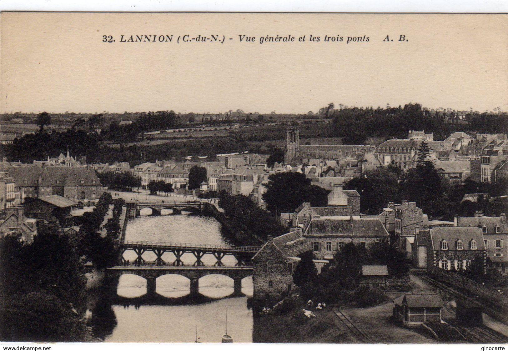 Lannion Vue Generale Et Les Trois Ponts - Lannion