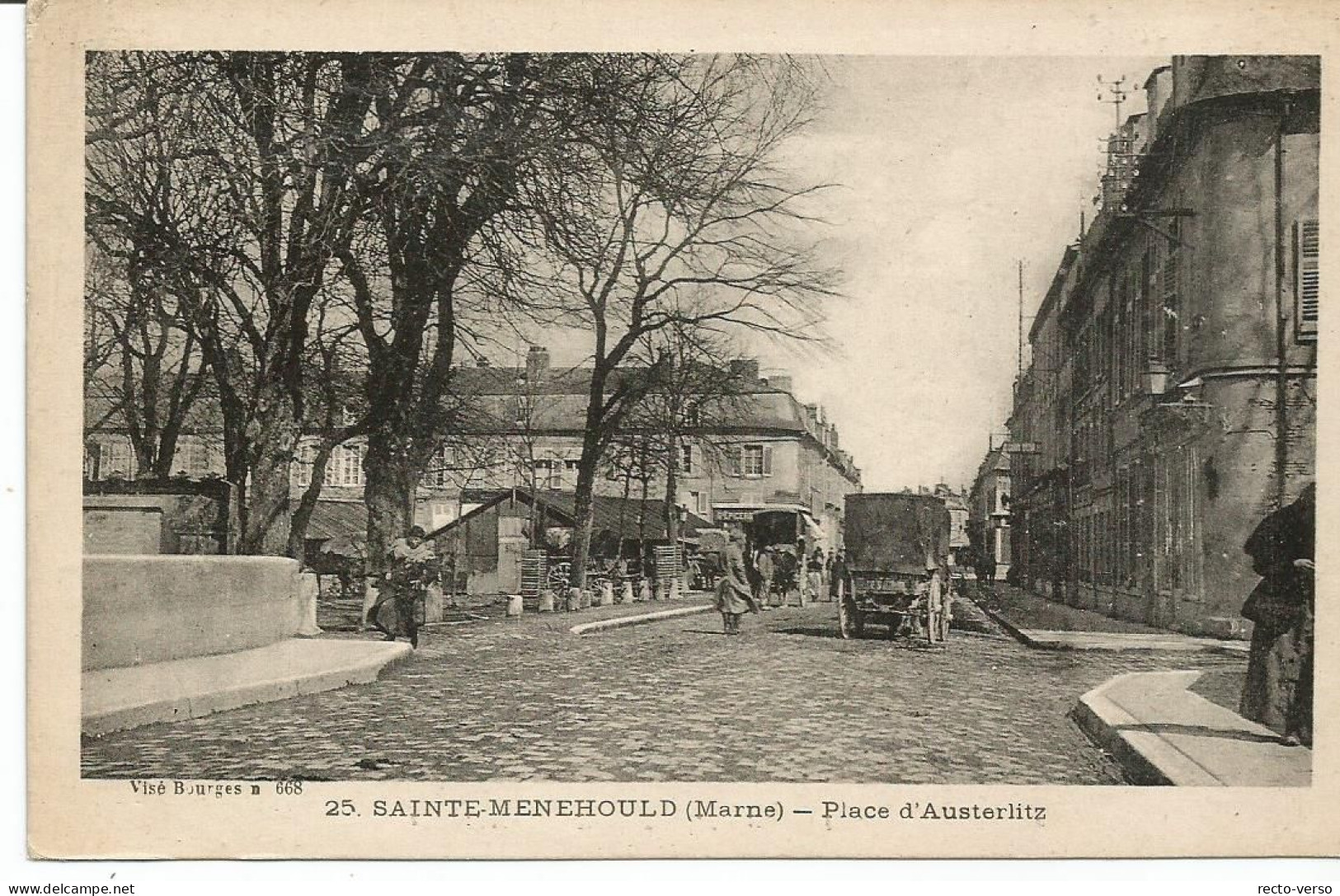 SAINTE MENEHOULD. Place D' Austerlitz - Sainte-Menehould