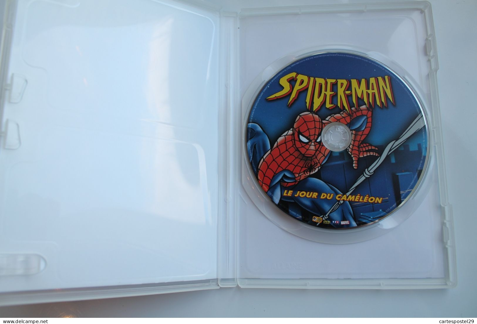 DVD  SPIDERMAN   LE JOUR DU CAMELEON  ETAT NEUF - Infantiles & Familial