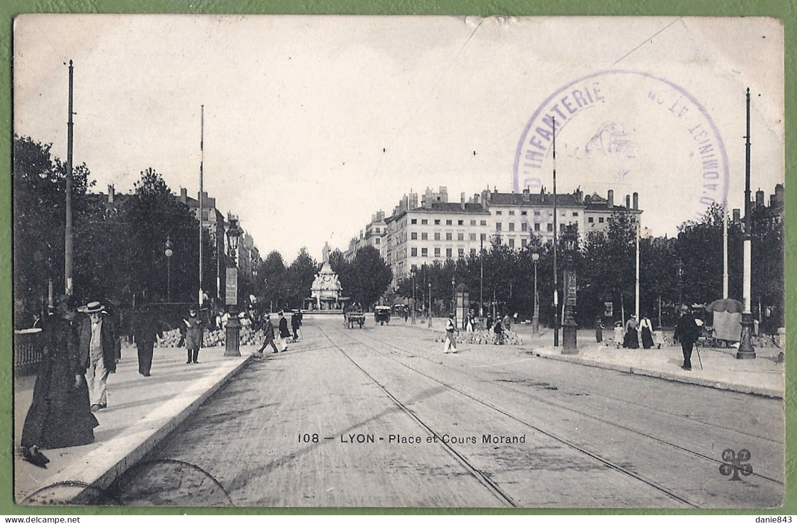 CPA  - RHONE - LYON (6è) - PLACE ET COURS MORAND - Animation - Cachet Militaire Coté Image - Lyon 6