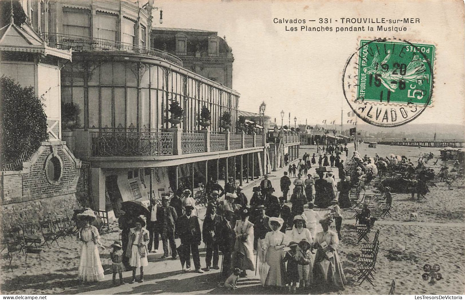 FRANCE - Trouville Sur Mer - Les Planches Pendant La Musique - Animé - Carte Postale Ancienne - Trouville