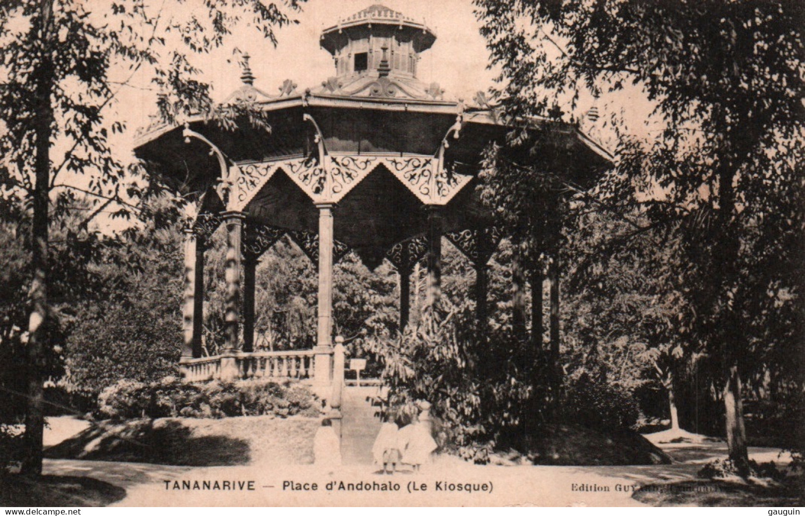 CPA - TANANARIVE - Place D'Andohalo (Kiosque) - Edition Guyard - Madagascar