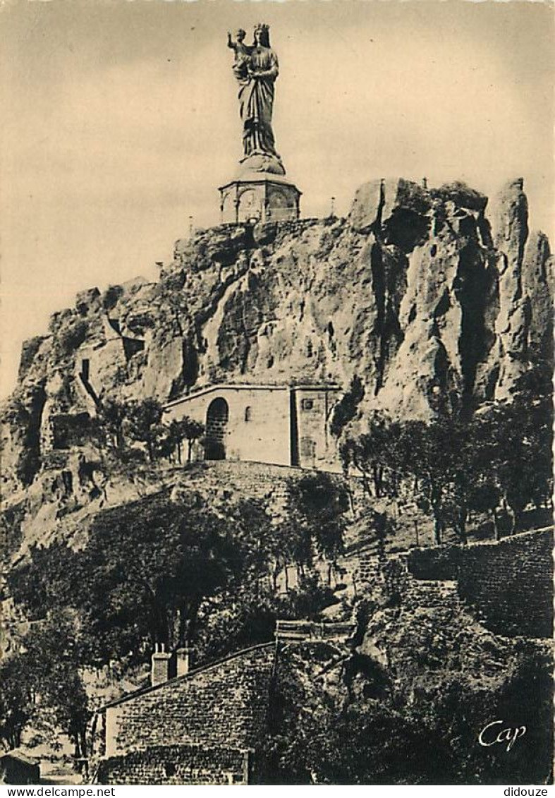 43 - Le Puy En Velay - Statue Colossale De N.-D. De France Sur Le Rocher Corneille - Carte Dentelée - CPSM Grand Format  - Le Puy En Velay