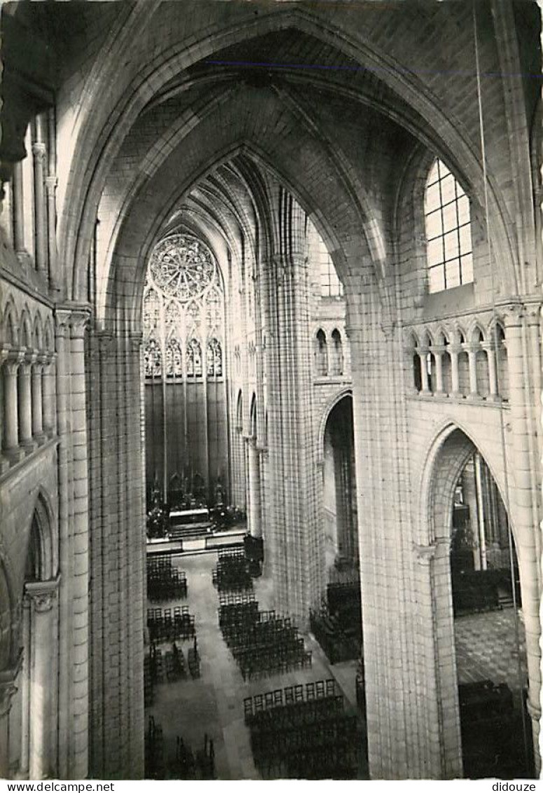 02 - Soissons - Intérieur De La Cathédrale - Transept Nord - Au Fond, Rosace Du XIVe Siècle - Mention Photographie Vérit - Soissons