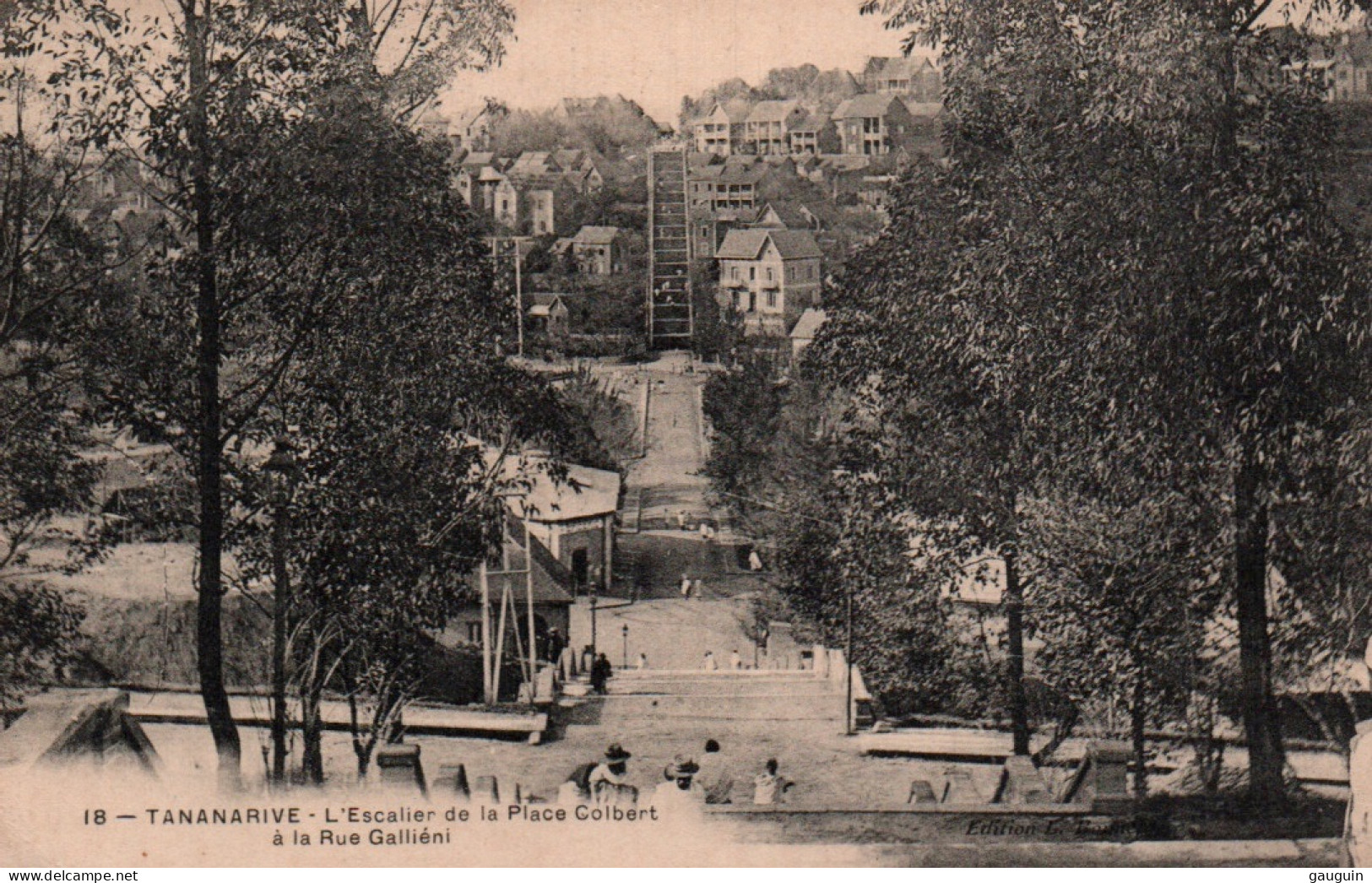 CPA - TANANARIVE - Escalier De La Place Colbert à La Rue Galliéni - Edition L.Bonnefoy - Madagascar