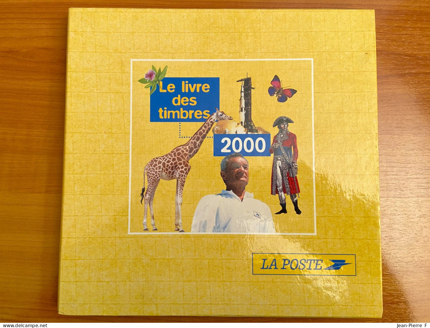 6 livres de timbres de 1999 à 2004