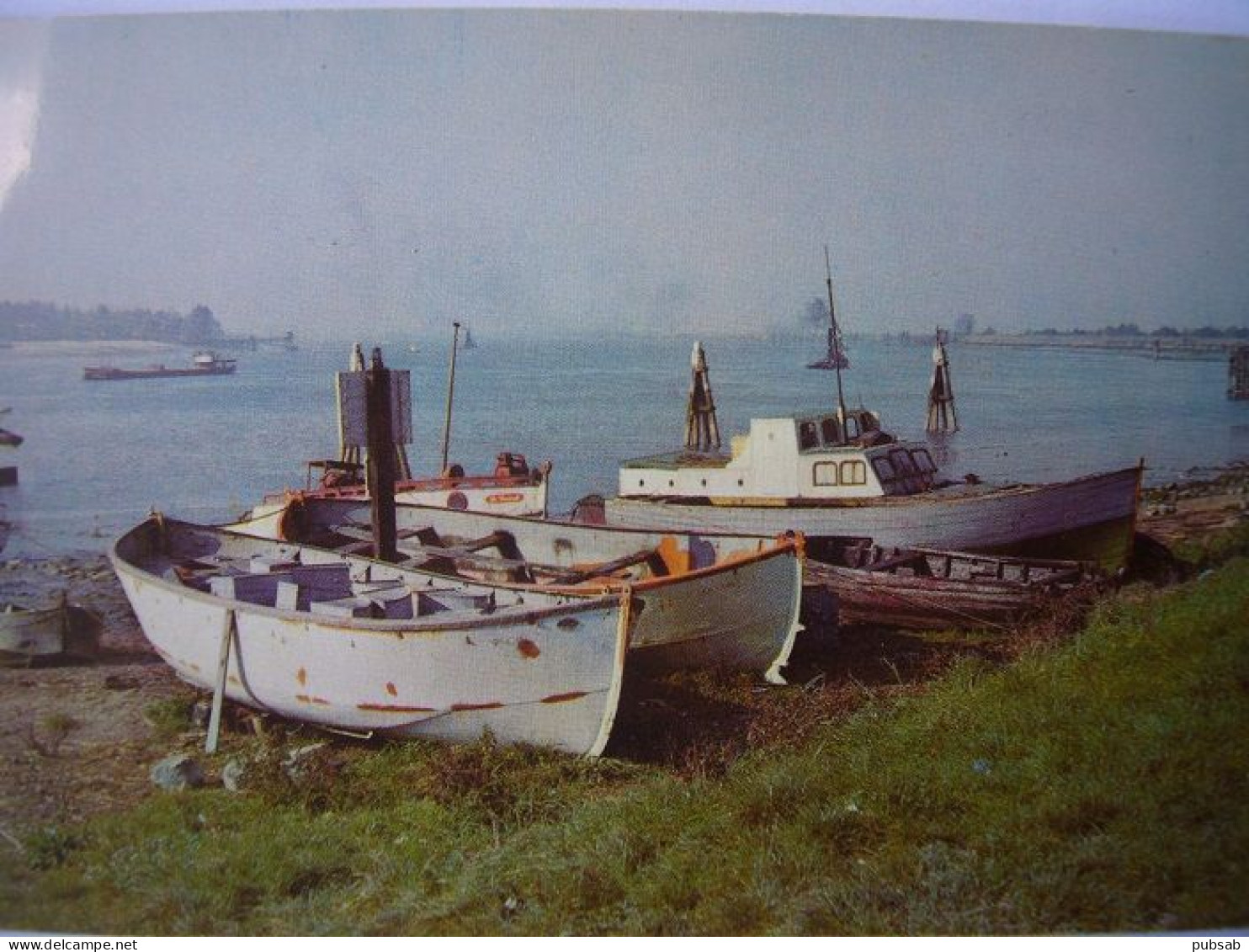 Bateau / Barques / Au Bord De L'Escaut / De Schelde - De Roep Van De Zee - Pêche