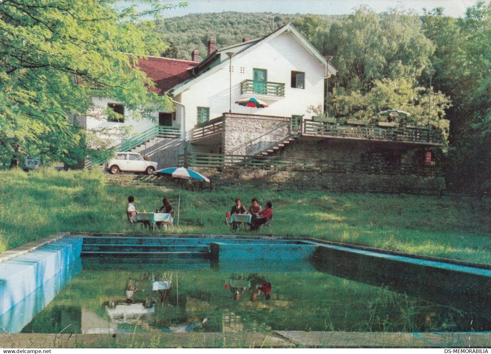 Kosmaj - Hotel Hajdučica 1975 Mini Morris - Servië