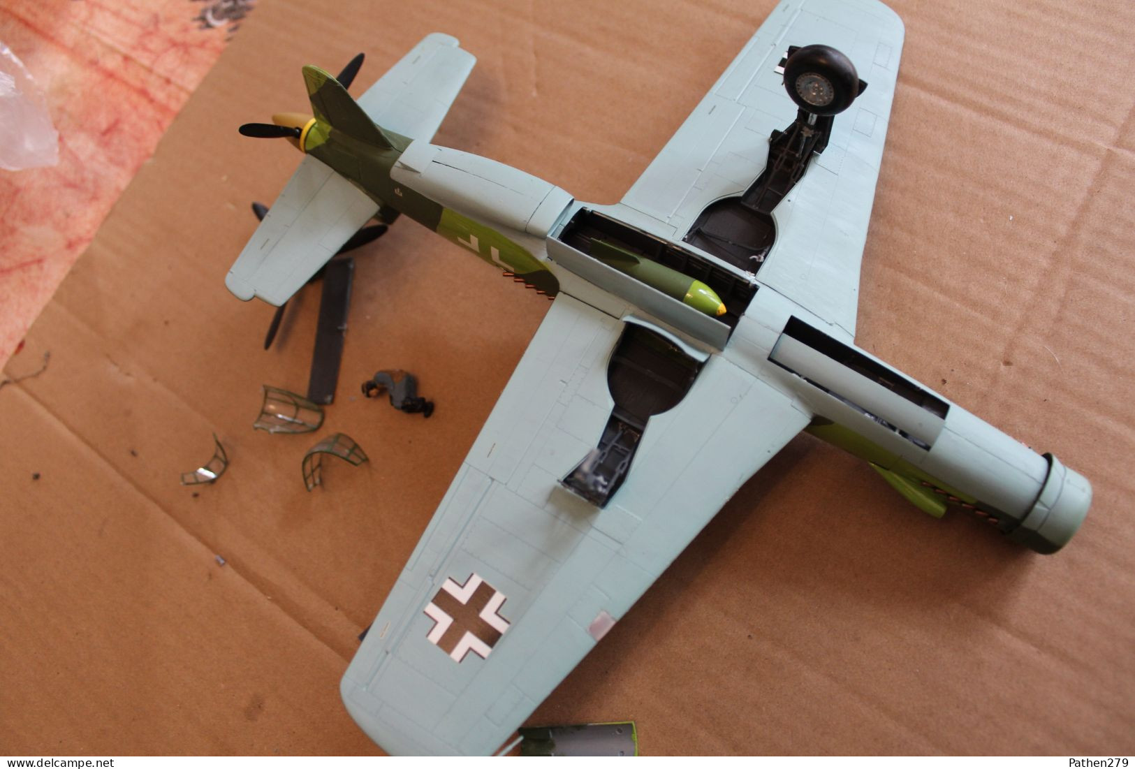 Lot De 2 Maquettes Avion états Divers Sans Boîte D'emballage - Avions