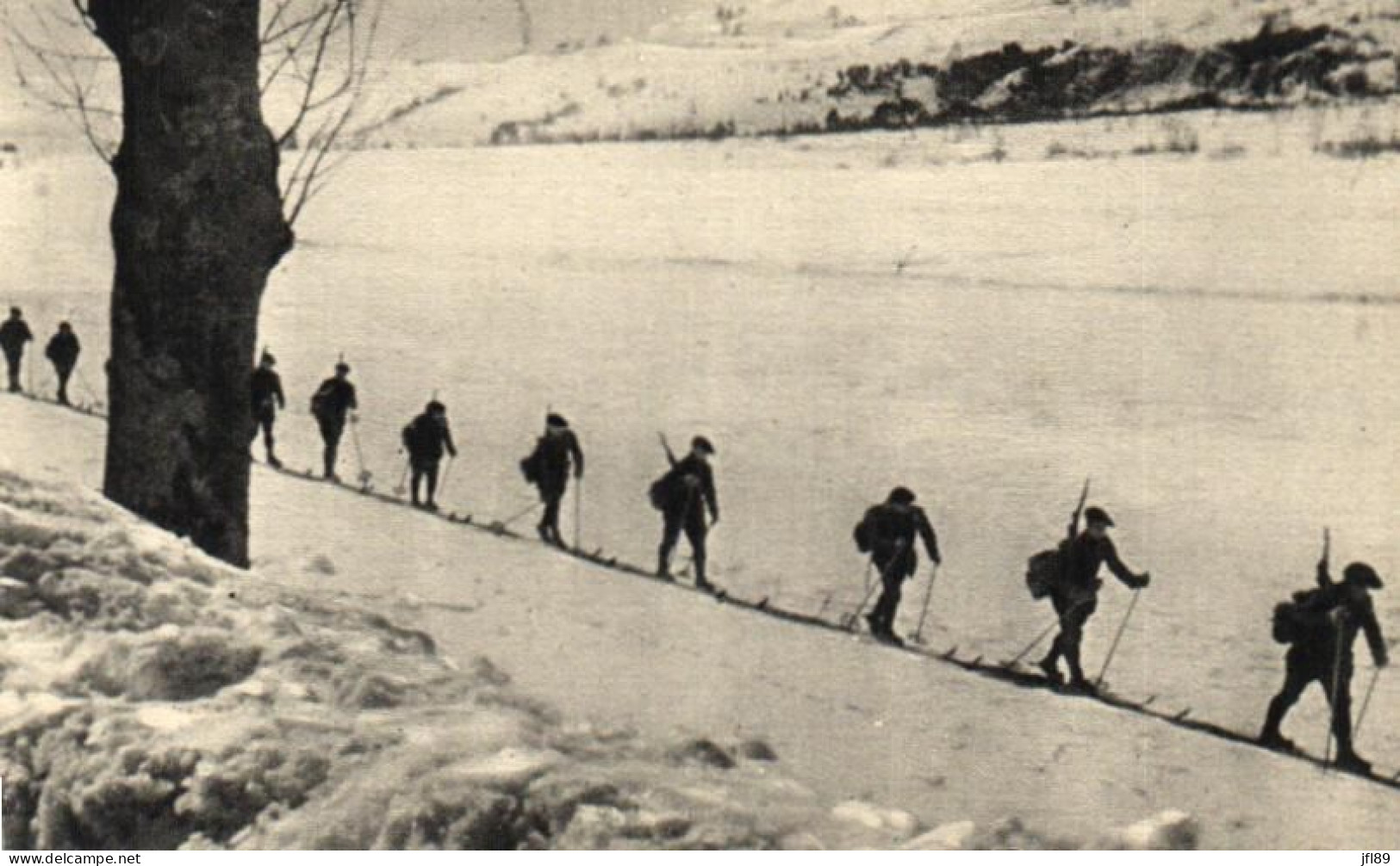 Militaria - Régiment - Entrainement Des Eclaireurs-skieurs - 6989 - Regimenten