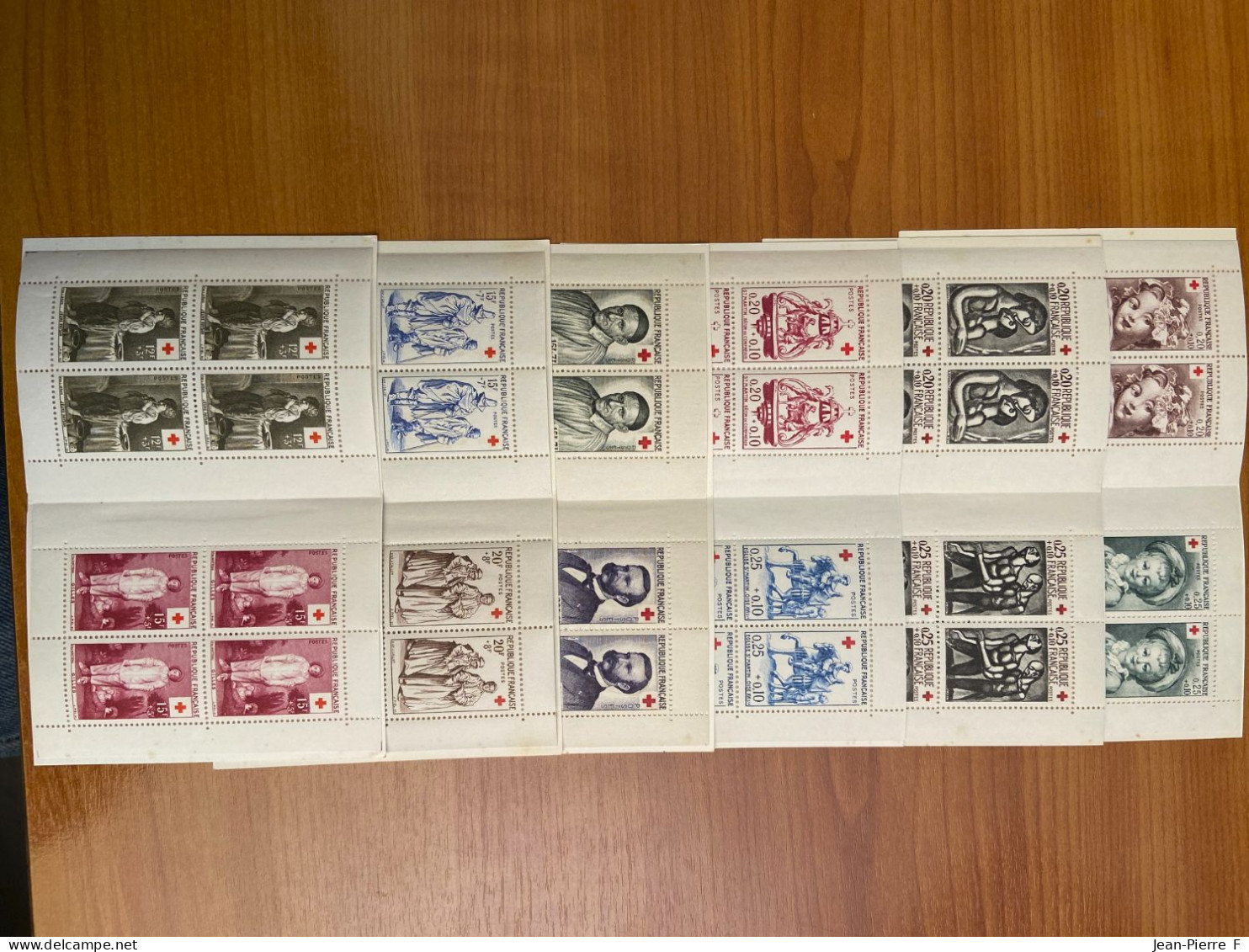 Carnets CROIX-ROUGE De 1956 à 1981 - Unclassified