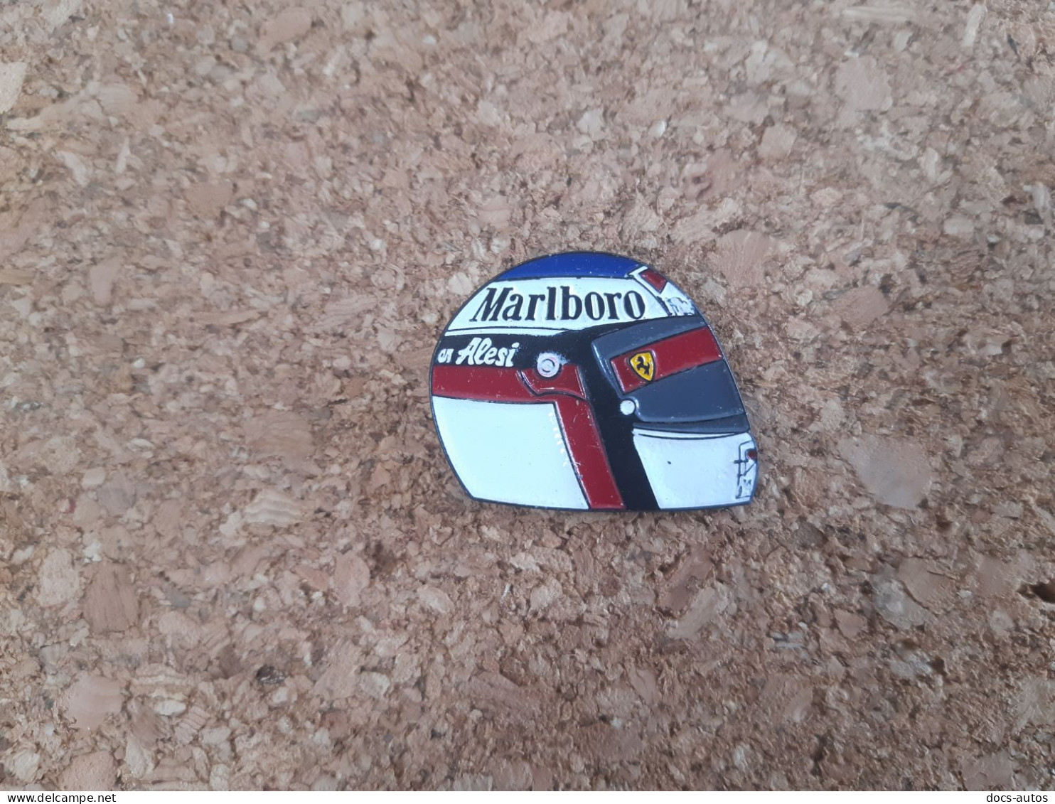 Pin's Marlboro - Casque Jean Alesi - Automobile - F1