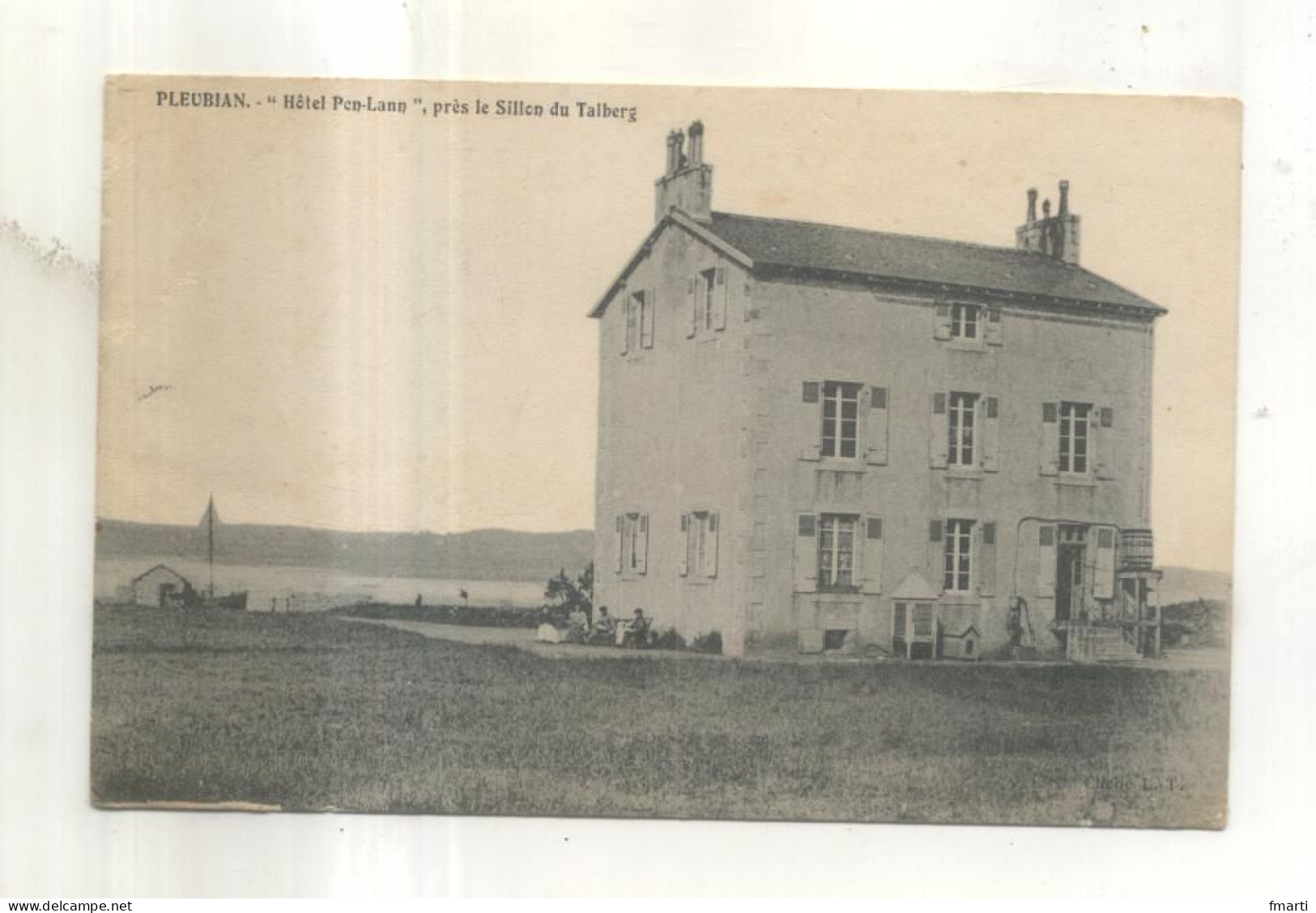 Pleubian, Hotel Pen Lann, Près Le Sillon Du Talberg (CP Vendue Dans L'état) - Pleubian