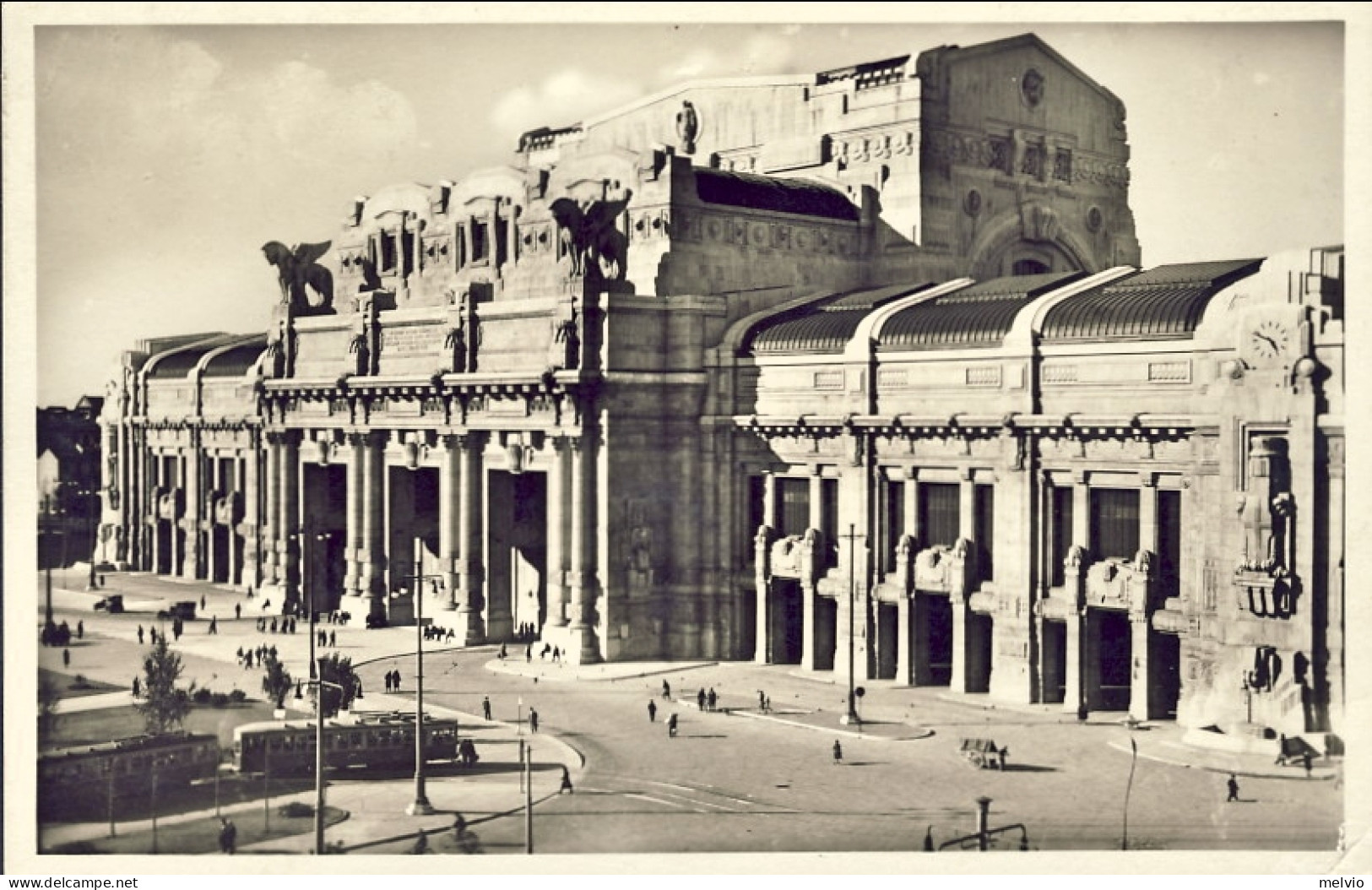 1938-cartolina Milano Stazione Centrale Affrancata 20c.Uomini Illustri - Milano (Milan)