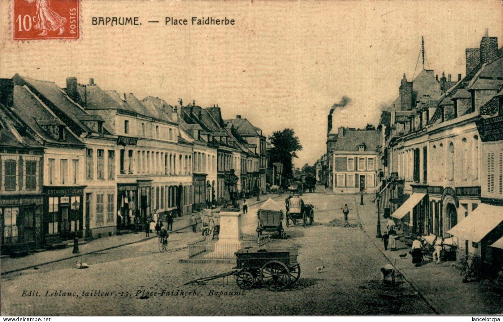 62 - BAPAUME / PLACE FAIDHERBE - Bapaume