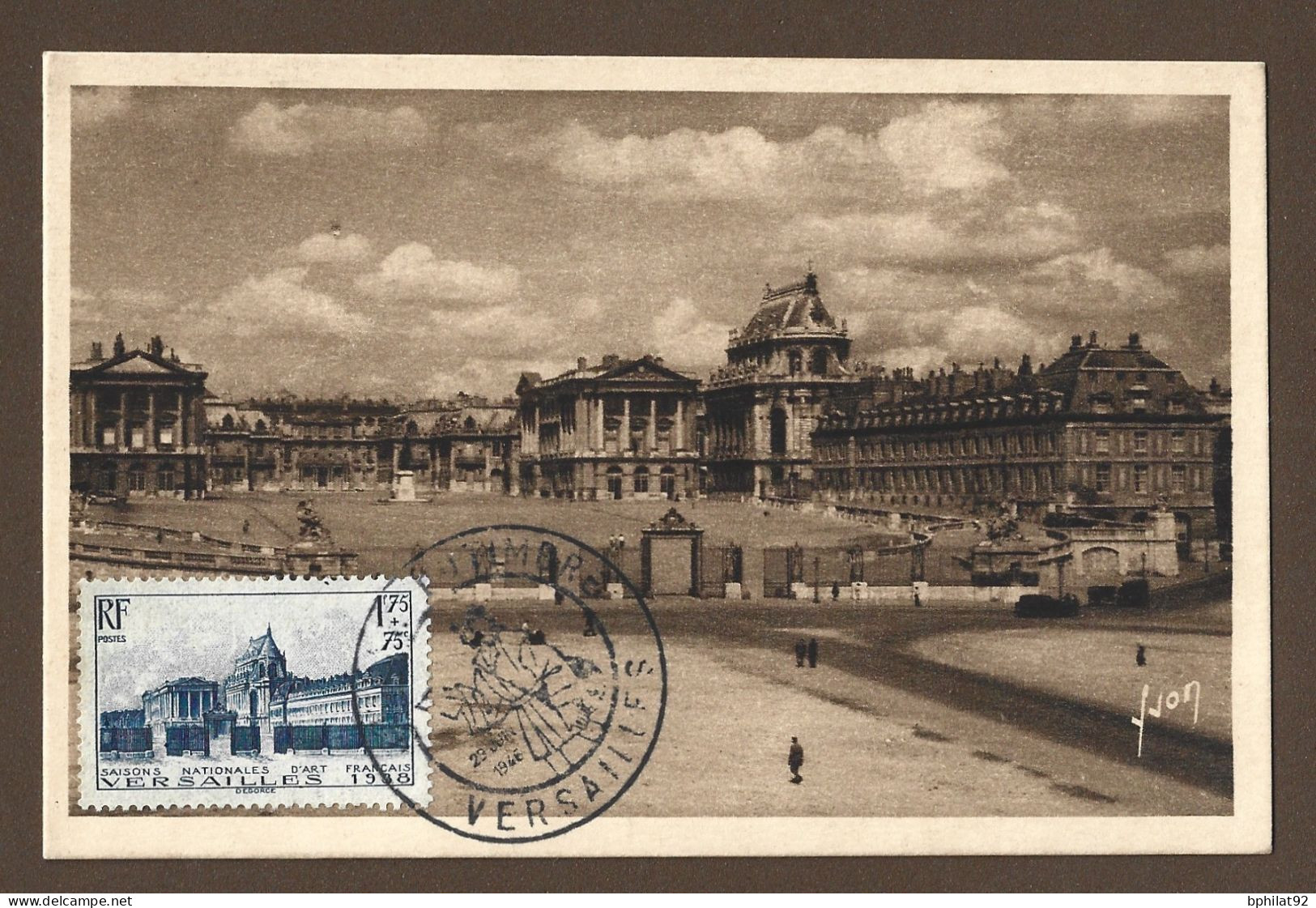 !!! CARTE MAXIMUM VERSAILLES CHÂTEAU AVEC CACHET TEMPORAIRE DE LA JOURNÉE DU TIMBRE DE 1946 - 1940-1949