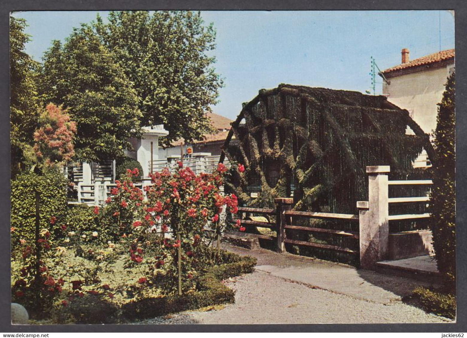 124715/ L'ISLE-SUR-LA-SORGUE, Vieille Roue à Aube - L'Isle Sur Sorgue