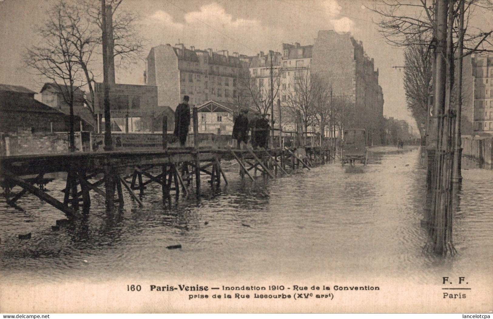 75 - PARIS VENISE - INONDATIONS 1910 / RUE DE LA CONVENTION - La Crecida Del Sena De 1910