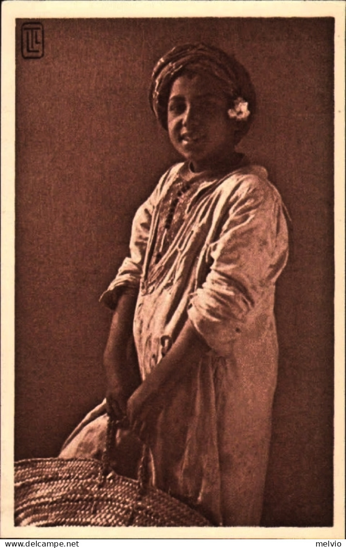 1915-Tunisia "La Petit Porteur"della Serie Tipi Orientali - Tunisie