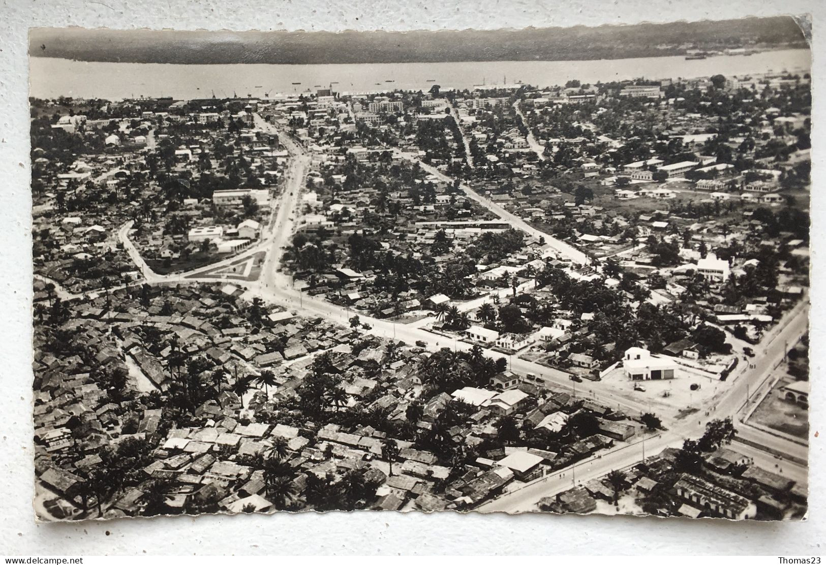 Douala, Vue Aérienne, Lib "Au Messager", N° 1529 - Cameroun