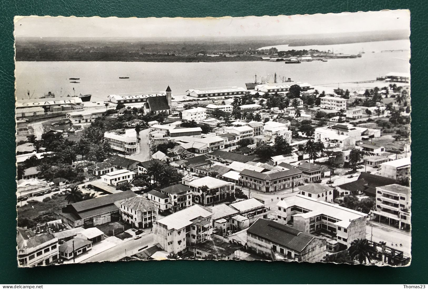 Douala, Vue Générale, Lib "Au Messager", N° 1532 - Kameroen