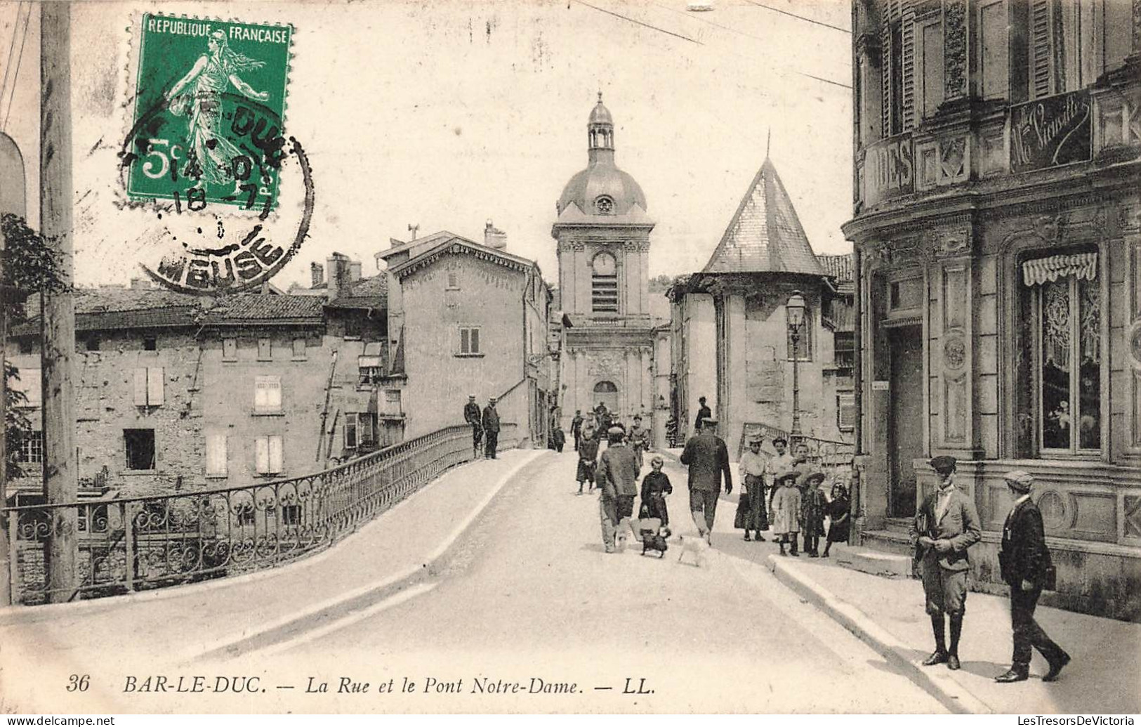 FRANCE - Bar Le Duc - Vue Sur La Rue Et Le Pont Notre Dame - Animé  - Carte Postale Ancienne - Bar Le Duc