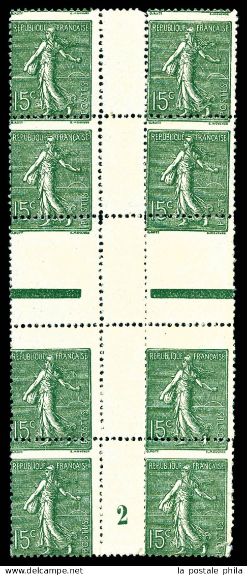 ** N°130, 15c Semeuse, Superbe Piquage à Cheval Sur Bloc De 8 Avec Interpanneau Millésime '2'. B/TB (certificat)  Qualit - Unused Stamps