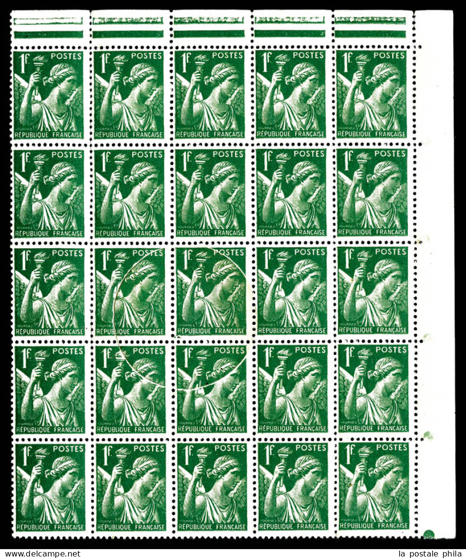 ** N°432, 1f Iris, Raccord En Forme De Cercle Sur Bloc De 25 Dû à Un Incident Au Moment De L'impression. SUPERBE. R. (ce - Unused Stamps