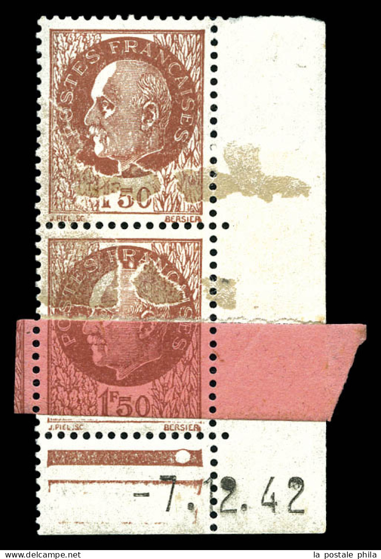 ** N°517, 1F50 Pétain, Impression Sur Raccord En Paire Cdf Daté Avec Sonnette. TTB  Qualité: ** - Unused Stamps