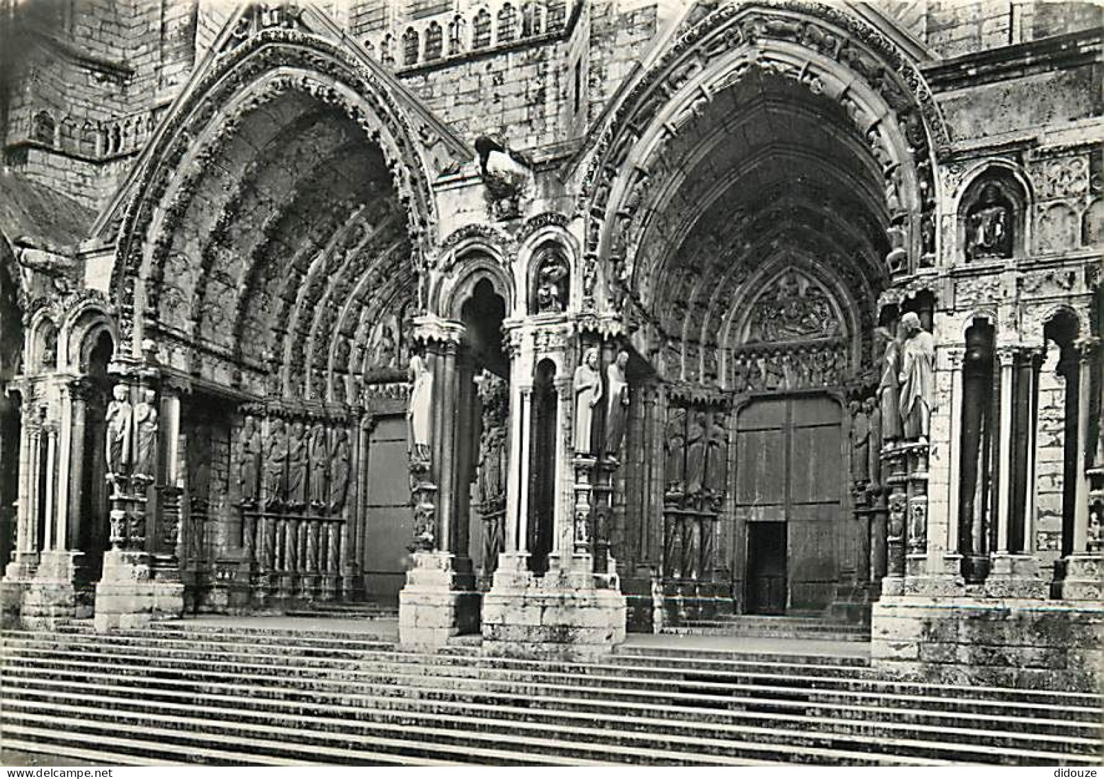 28 - Chartres - La Cathédrale - Porche Nord - Carte Dentelée - CPSM Grand Format - Voir Scans Recto-Verso - Chartres