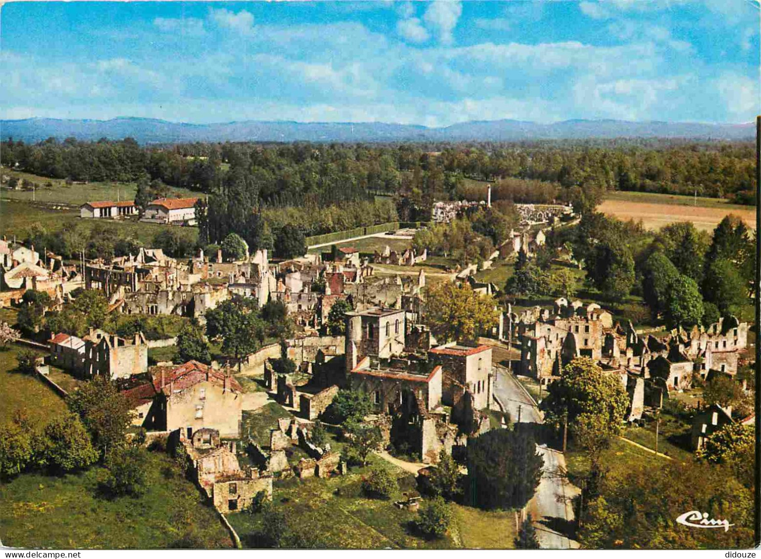 87 - Oradour Sur Glane - Cité Martyre - Vue Générale Aérienne - CPM - Carte Neuve - Voir Scans Recto-Verso - Oradour Sur Glane