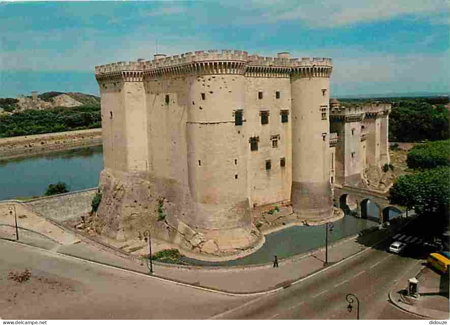 13 - Tarascon - Le Château - Flamme Postale - CPM - Voir Scans Recto-Verso - Tarascon