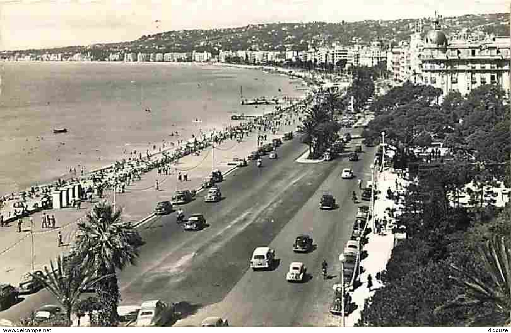 06 - Nice - La Promenade Des Anglais - Automobiles - CPM - Voir Scans Recto-Verso - Stadsverkeer - Auto, Bus En Tram