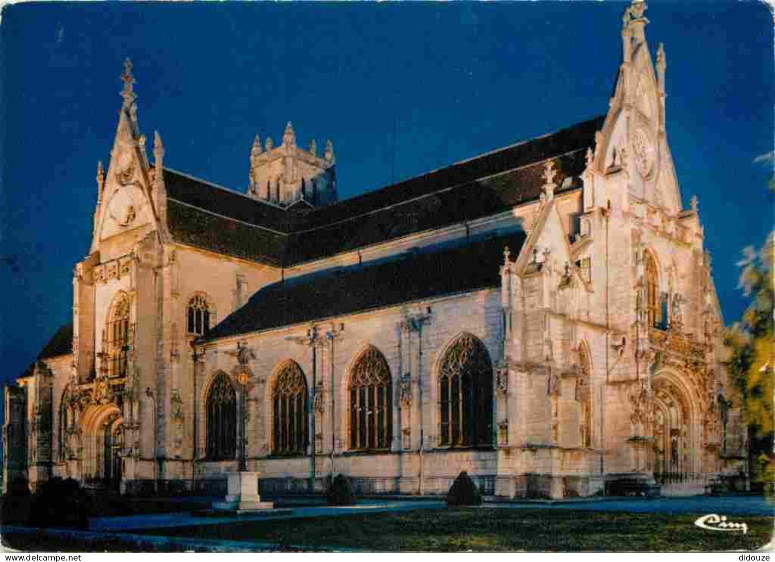 01 - Bourg En Bresse - Eglise De Brou - Vue De Nuit - CPM - Voir Scans Recto-Verso - Eglise De Brou