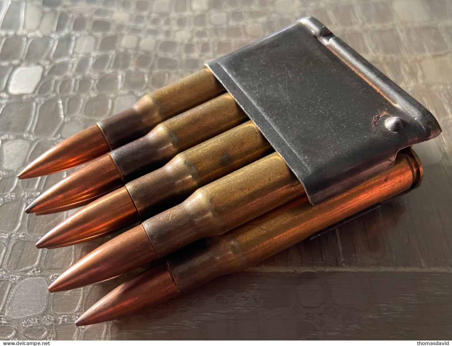 Garand 30.06 Ww2. 39-45. Un Clip De 8 Cartouches 30-06 Pour Garand M1. L C 42. Neutralisé. 100% Ww2. - Armas De Colección