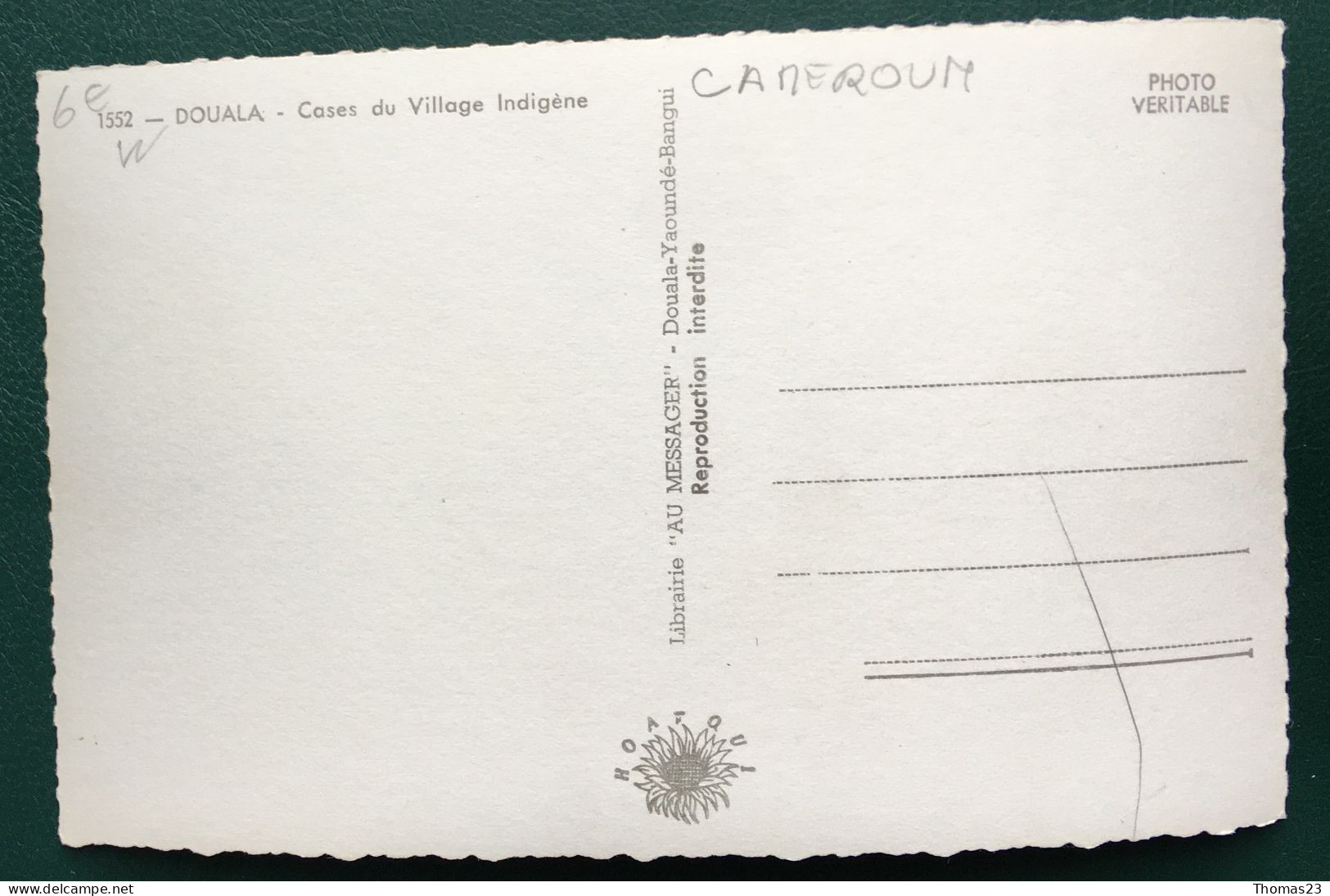 Douala, Cases Du Village Indigene, Lib "Au Messager", N° 1552 - Camerún