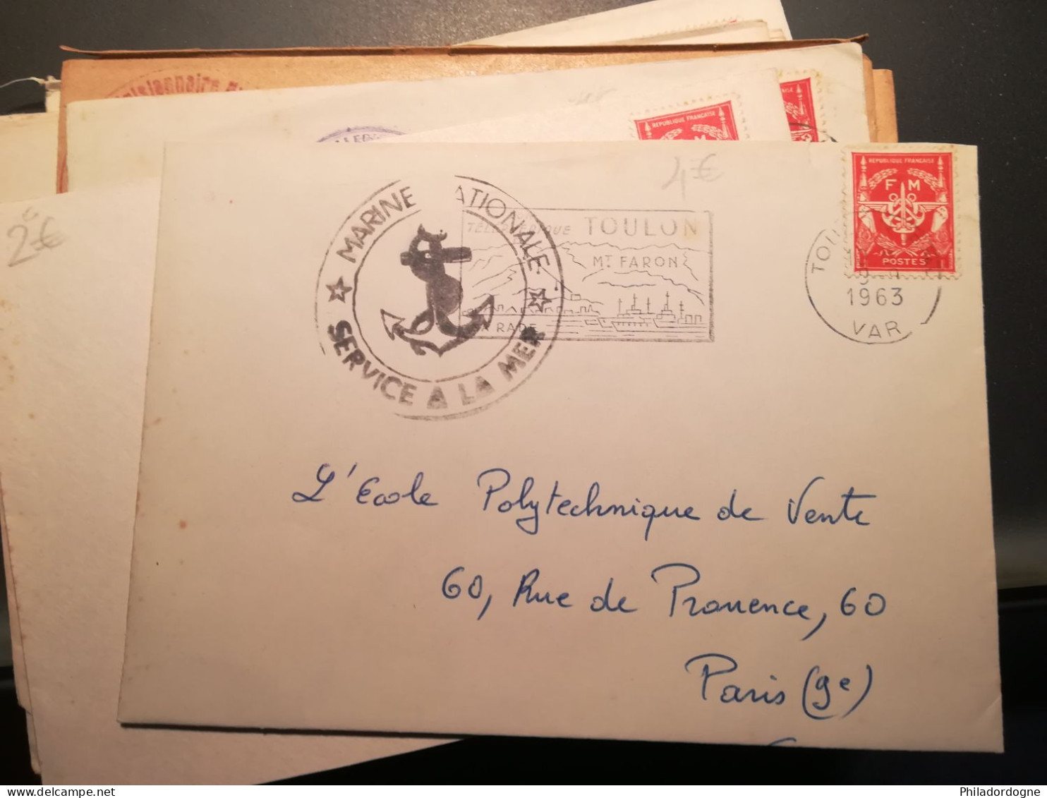 France - Yvert N° 12 en un Lot de 180 documents à trier - poids 520 grammes