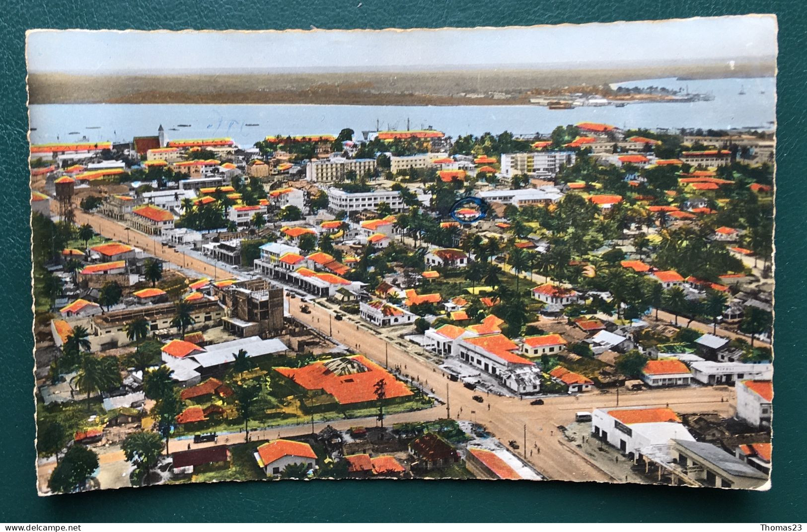 Douala, Quartier Akwa, Vue Aérienne, Lib "Au Messager", N° 1564 - Cameroon