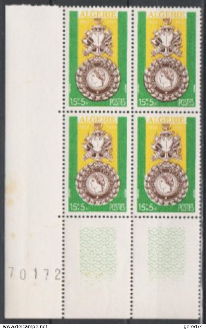 ALGERIE Française : N° 296 - 301 - 310 Neufs**  Blocs De 4  TB (cote 61,oo €) - Unused Stamps