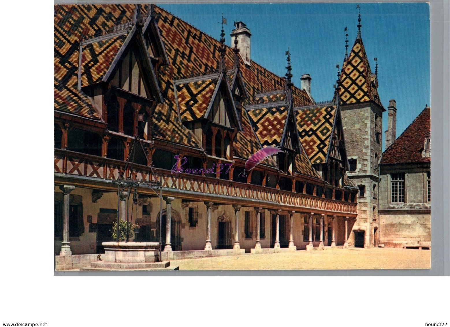 BEAUNE 21 - L'Hôtel Dieu La Cour D'HOnneur  - Beaune