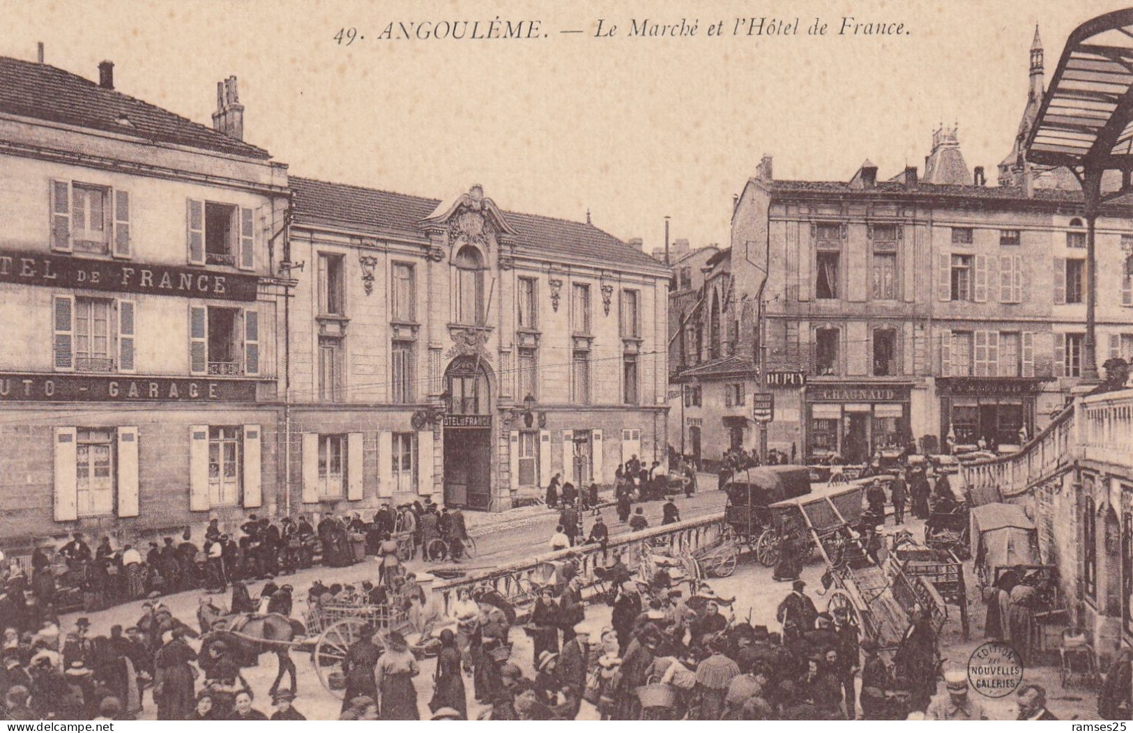 (265) CPA  Angoulême Le Marché - Angouleme