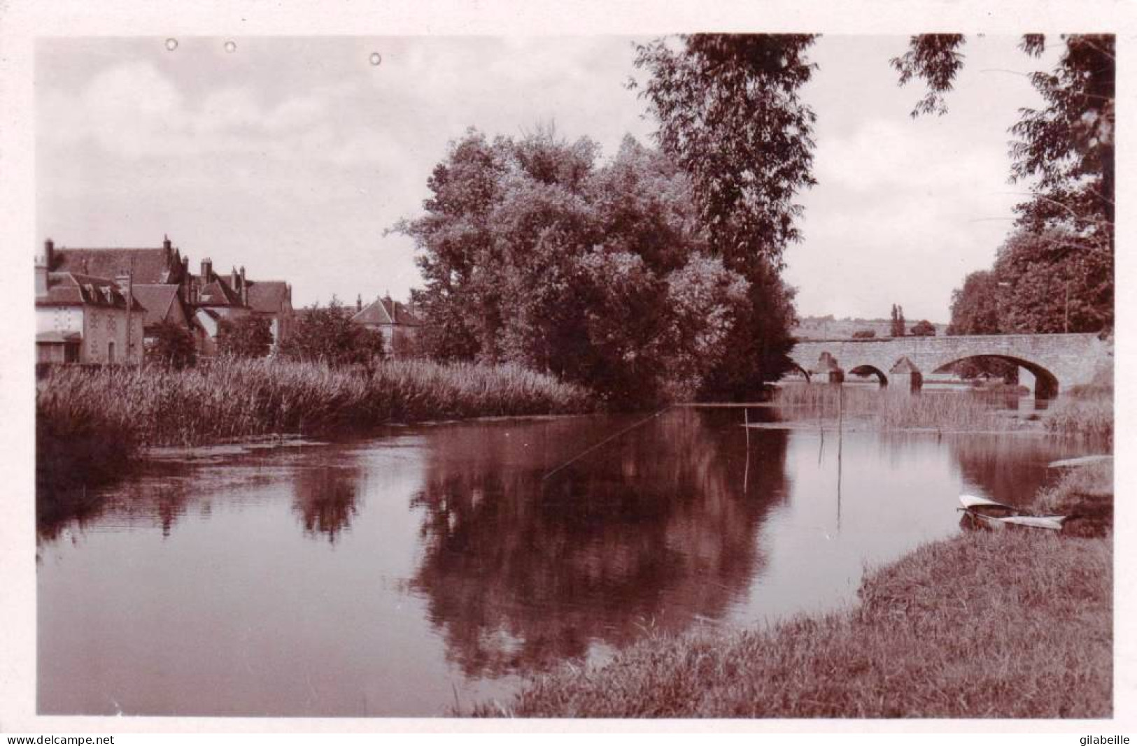 89 - Yonne - VILLENEUVE  Sur YONNE - Le Pont Et La Fausse Riviere - Villeneuve-sur-Yonne