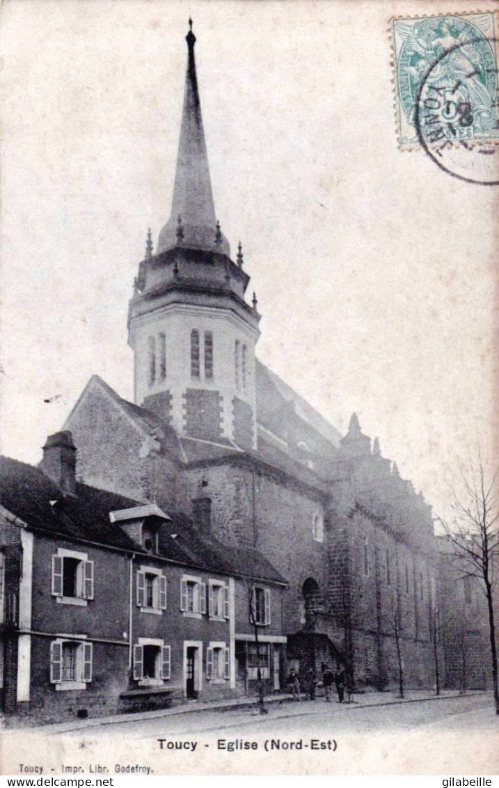 89 -  Yonne -  TOUCY -  Coté Nord Est De L'église - Toucy