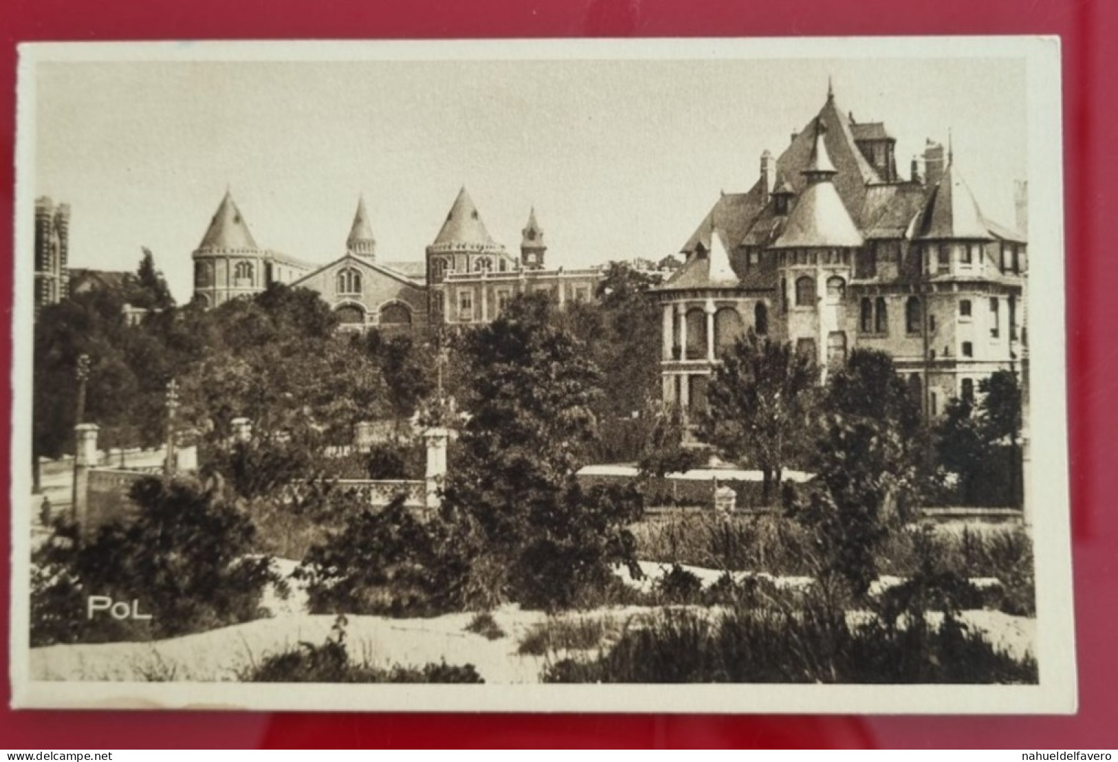 CPA Non Circulée - FRANCE - REIMS - "La Ville Renaissante" - Vue Générale Des Etablissements Pommery, Prise De La Butte - Reims