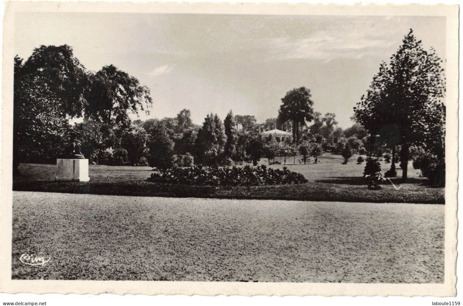 NORD DOUAI : LE JARDIN PUBLIC - EDITION CIM COMBIER - Douai